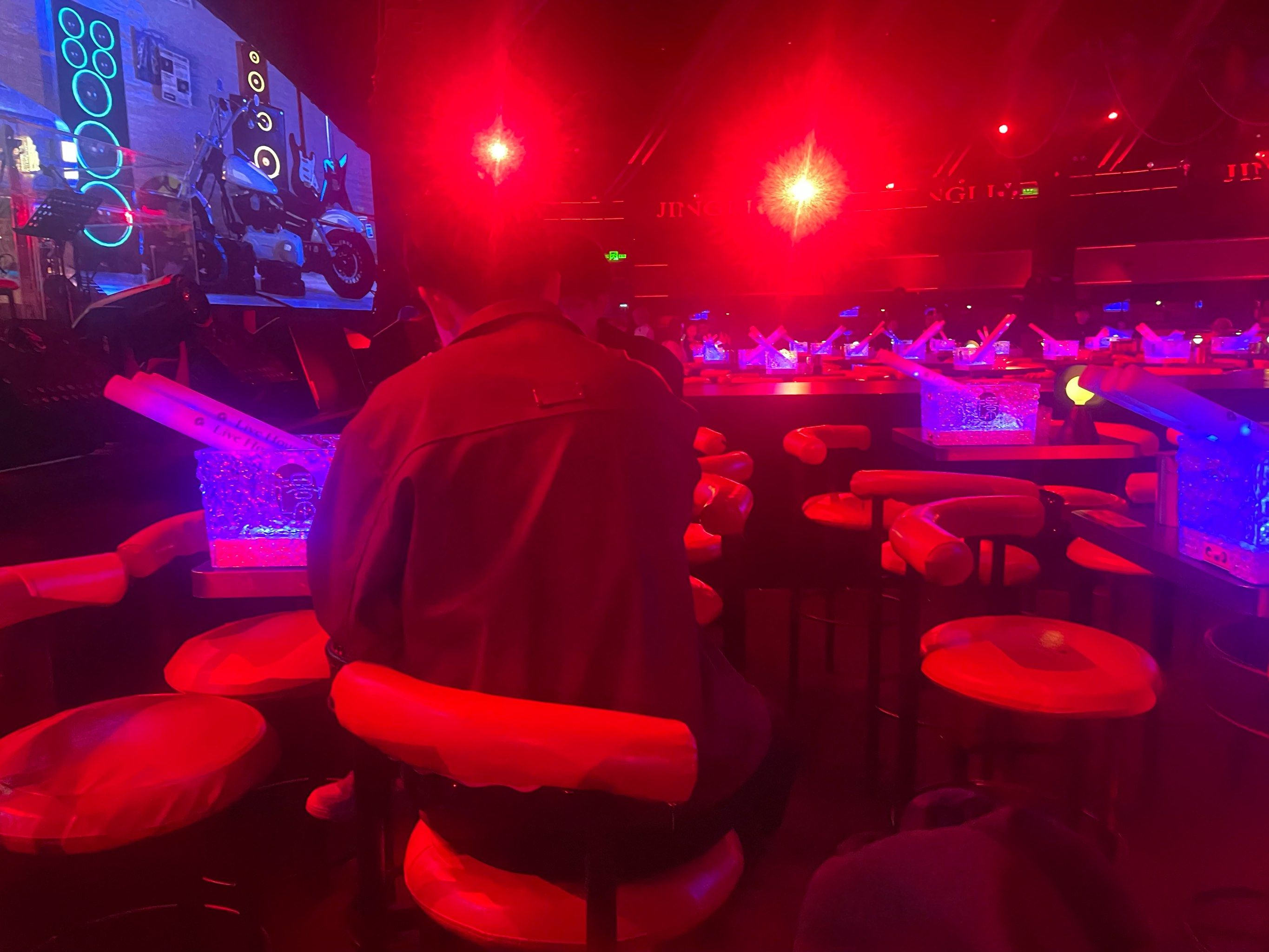 吉安商务ktv价格多少钱一个小时-遂川县ktv预定